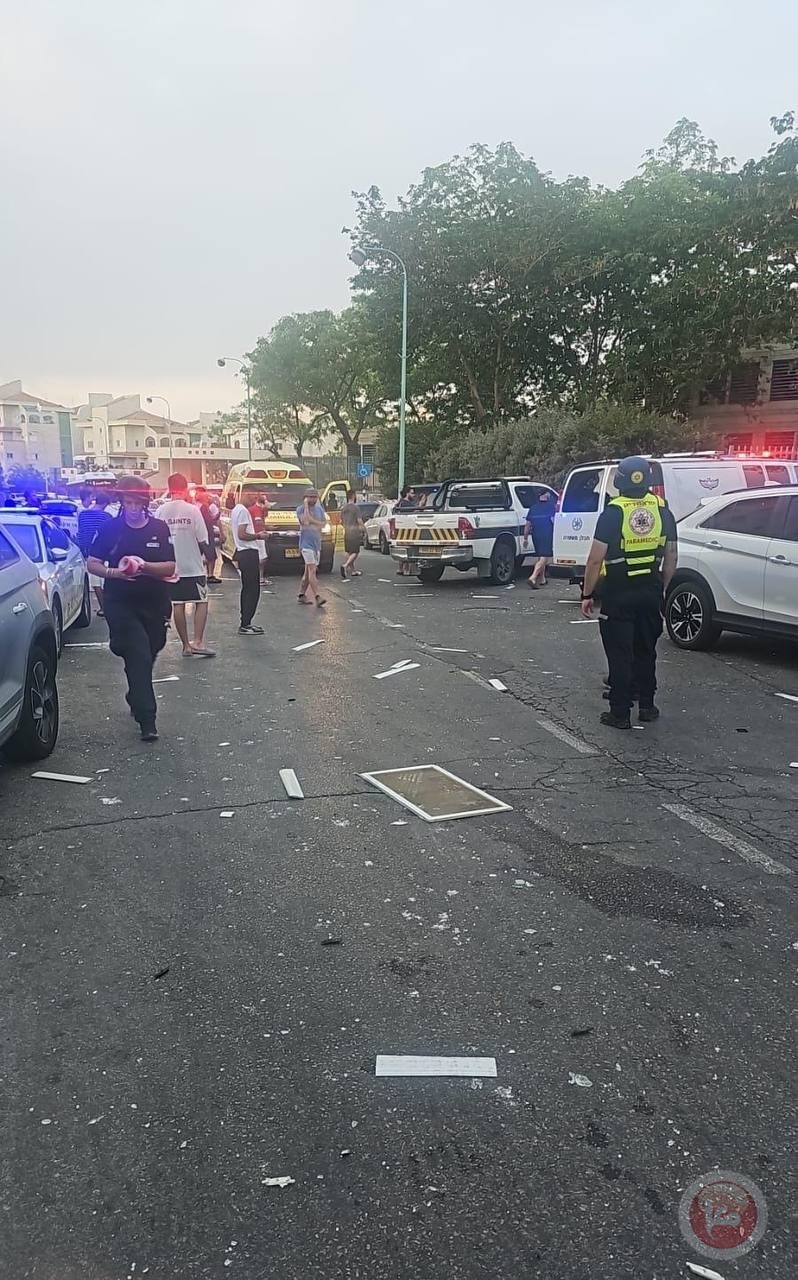4 قتلى إثر سقوط صواريخ إيرانية في بئر السبع .. هجوم ايراني واسع على إسرائيل  