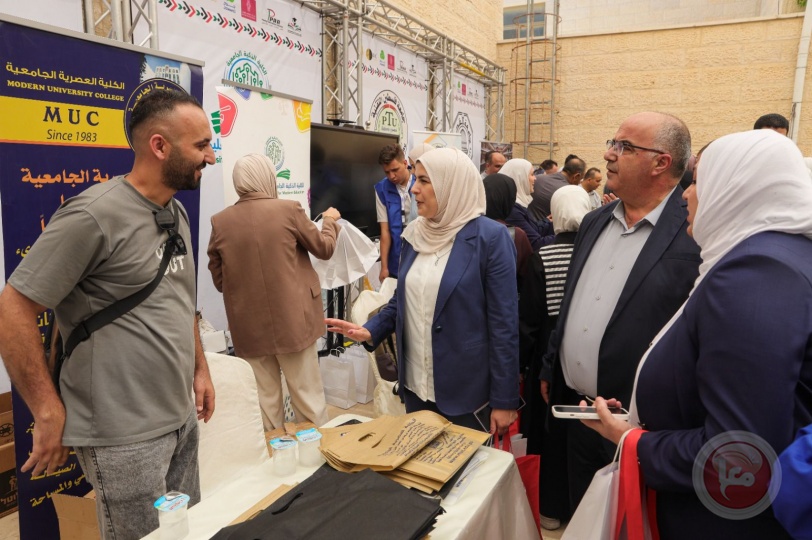 ملتقى العلاقات العامة يُنظم مؤتمر ومعرض الجامعات الثاني لطلبة الثانوية