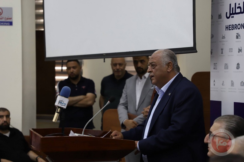الخليل غاضبة.. دعوات لاستقالة الحكومة وتهديد بالاضراب وشل الاقتصاد 