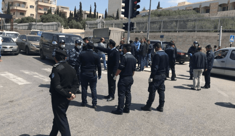 حجز عشرات المركبات وإغلاق متاجر ومطاعم في بيت لحم