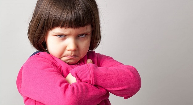 4 خطوات لامتصاص نوبات الغضب لدى الطفل