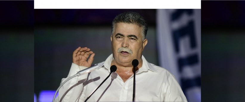 بيريتس: حزب العمل يعارض ضم اراض بشكل احادي الجانب