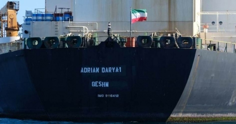  بمرافقة سفن عسكرية- أول ناقلة نفط ايرانية تصل إلى فنزويلا