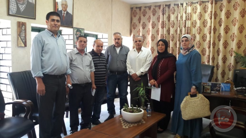 &quot;تطوع&quot; تزور مديرية التربية في سلفيت
