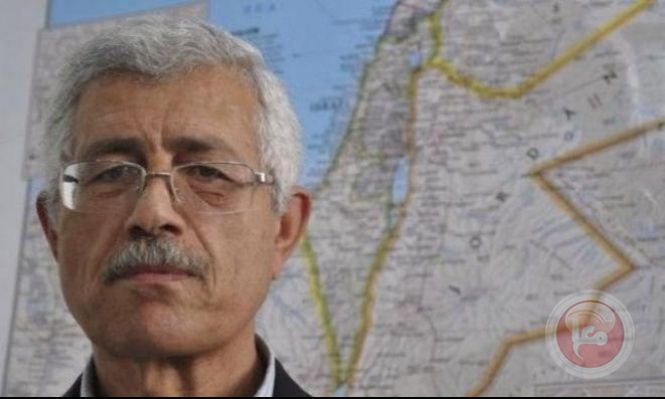 الضم وعكسه بين الجزائر وأيرلندا وفلسطين