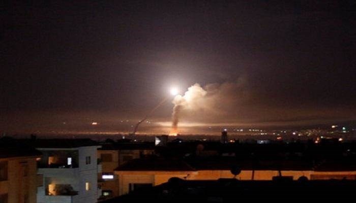 الدفاعات السورية تتصدى لعدوان إسرائيلي على حماة