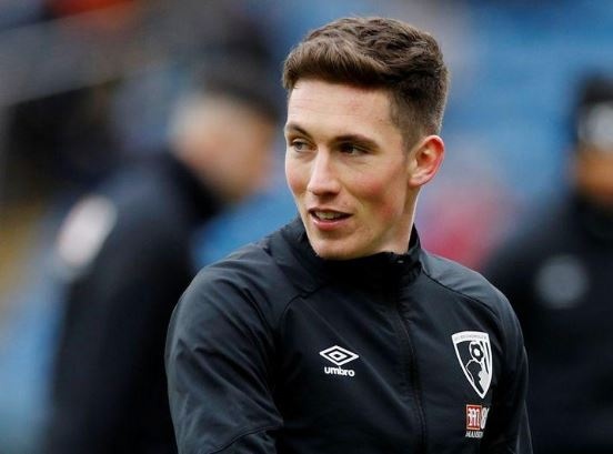 ويلسون لاعب ليفربول يمدد إعارته إلى بورنموث