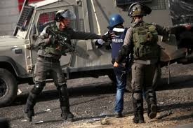 مدى: 58 انتهاكا ضد الحريات الاعلامية في فلسطين خلال حزيران