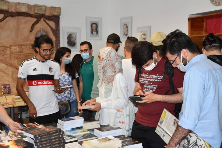 صدى واسع وحضور ملفت بمعرض برلين للكتاب العربي في المانيا