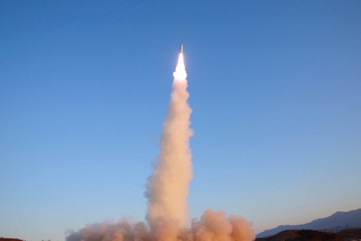 إسرائيل تختبر الصاروخ آرو-2