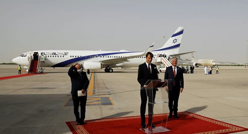 دلالة اسم أول طائرة تطبيع إسرائيلية تصل أبو ظبي