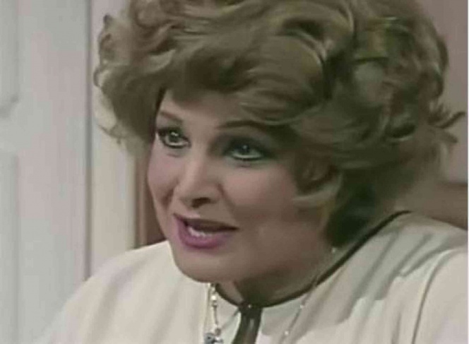 وفاة الفنانة المصرية عايدة كامل