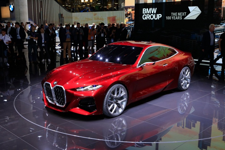 رئيس BMW يتوقع نموًا قويًا بأكبر سوق للسيارات بالعالم