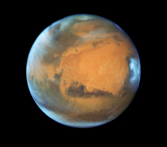 المياه على المريخ.. اكتشاف 3 بحيرات مدفونة يثير اهتمام العلماء