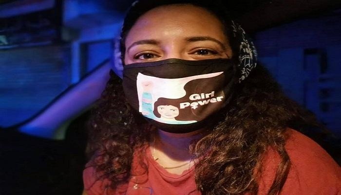 مجتمع &quot;كمامة نسوية&quot;.. فتاة تستغل كورونا للتوعية بحقوق المرأة