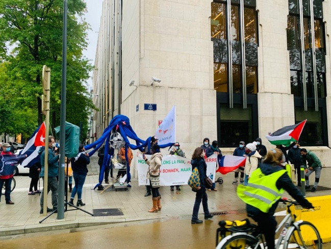 بروكسل: وقفة احتجاجية رفضاً للتدخلات الأميركية بمصير الشعب الفلسطيني 