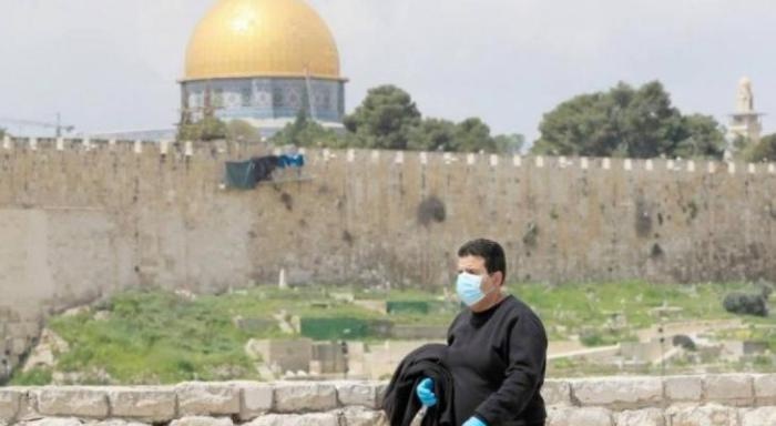 القدس: تفاؤل حذر مع انخفاض اصابات كورونا