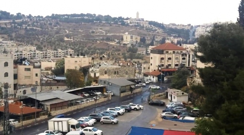 شاهد.. أولى قطرات المطر تسقط على القدس والبقية الأحد القادم