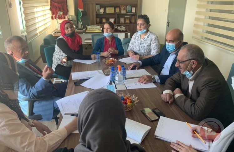 اللجنة المشتركة لتنسيق التعاون بين وزارتي العمل وشؤون المرأة تبحث سبل زيادة مشاركة المرأة في سوق العمل