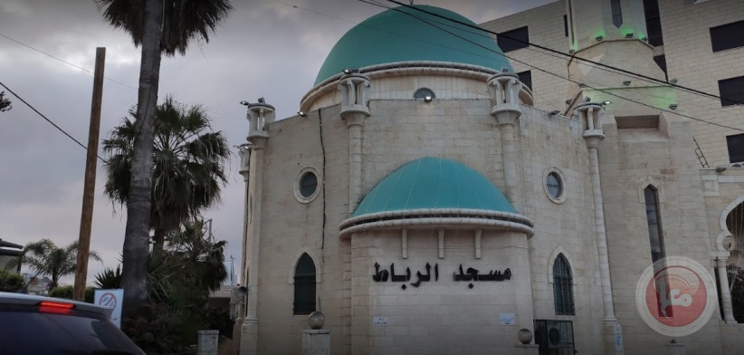 إغلاق مسجد الرباط في بيت لحم بسبب إنتشار فيروس كورونا بين المصلين 