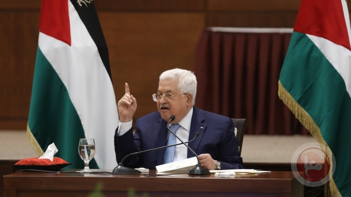 أبو ردينة يحدد ملامح الخطوات المقبلة للرئيس عباس بعد تأجيل الانتخابات