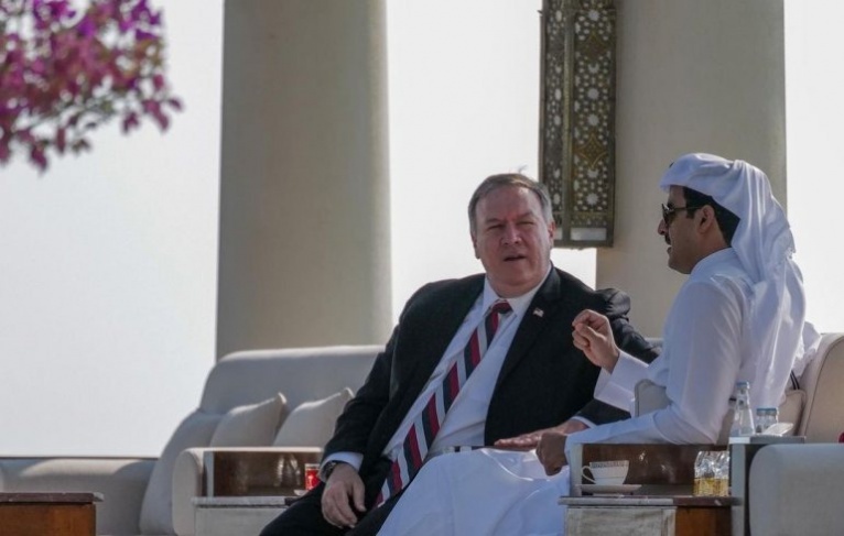 محمد بن زايد يستقبل وزير الخارجية الأمريكي