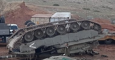 شاهد- انقلاب دبابة لجيش الاحتلال وذعر كبير في صفوف الجنود
