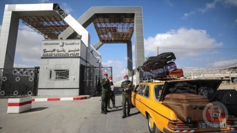 مصر تستقبل أول حافلة تقل 95 مسافرا فلسطينيا بمعبر رفح البري