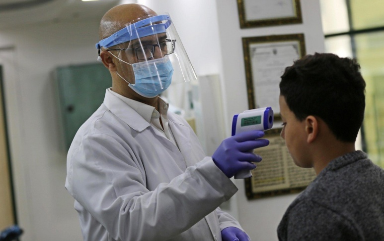 الصحة: 21 وفاة و1251 إصابة جديدة بفيروس كورونا