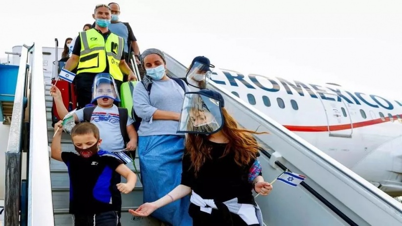 إسرائيل تحسم اليوم: الحجر في فندق للعائدين من تركيا
