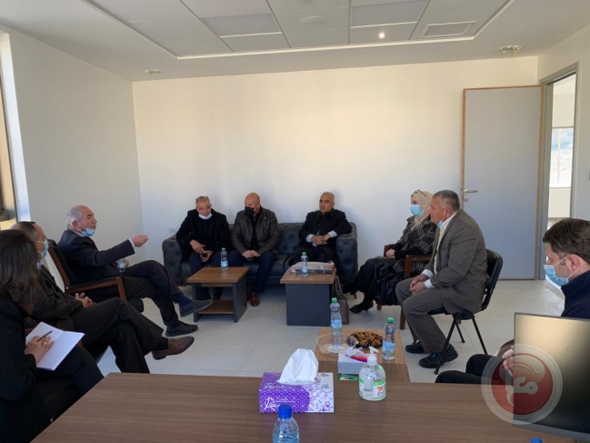 بحث التعاون المشترك بين جامعة الزيتونة للعلوم والتكنولوجيا وتربية سلفيت