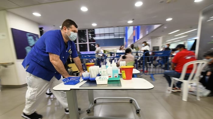 مديرو المستشفيات في إسرائيل يحذرون من هول اعداد مصابي كورونا