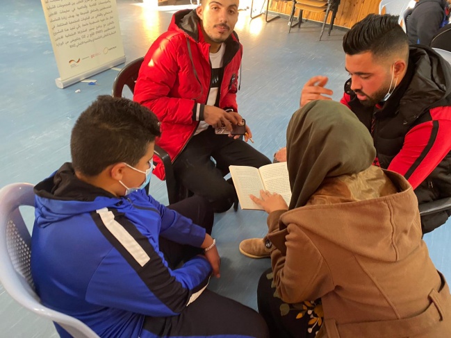 REFORM تناقش فكرة العيش ضمن مجتمع من خلال رواية &quot;ظل التفاحة&quot;