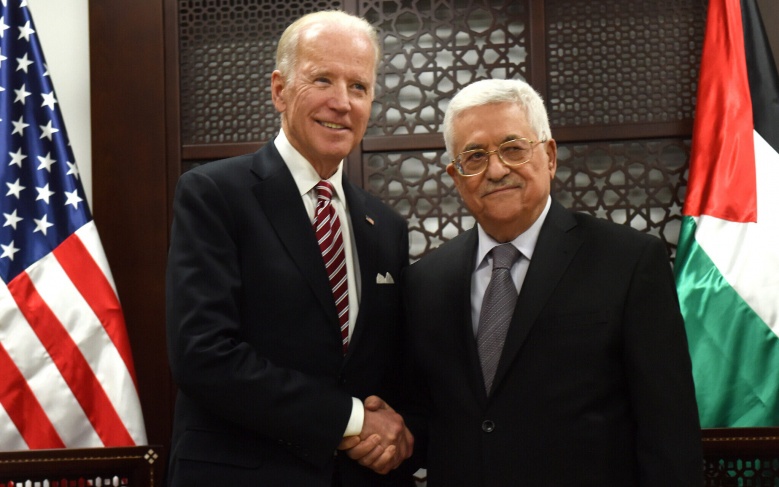 ماذا قال رئيس لجنة الخارجية الامريكي بشان المساعدات للفلسطينيين ؟