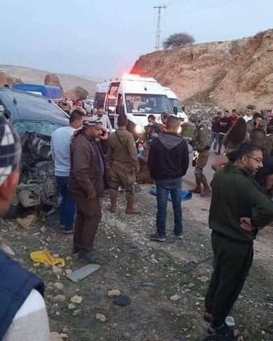 إصابة 6 عمال في حادث تصادم مع مركبة عسكرية إسرائيلية في الأغوار 