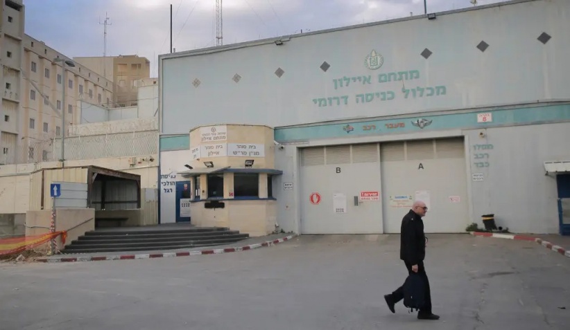 مصلحة السجون الاسرائيلية تعلن انها ستبدأ بتطعيم الاسرى 