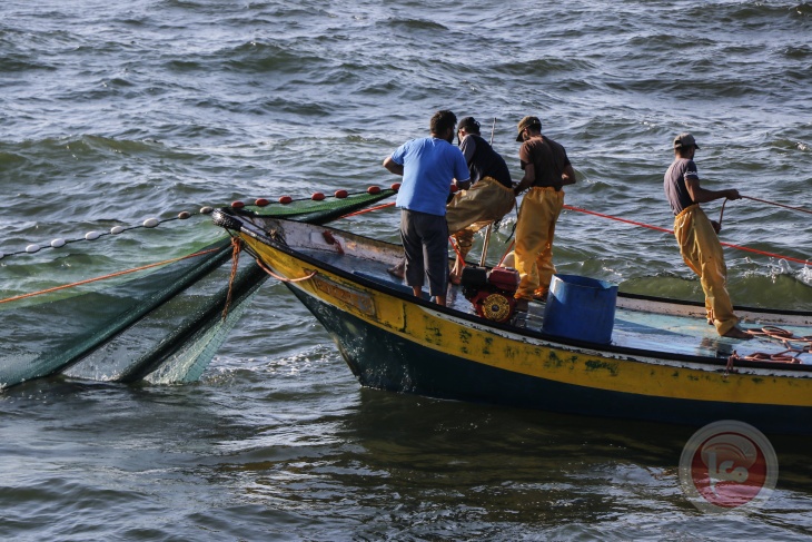 لجان الصيادين: الصيادان اللذان اختفيا في بحر رفح مطلع الشهر معتقلان في السجون المصرية