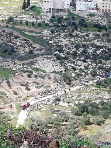 وفاة مواطن واصابة آخرين جراء انهيار مغارة جنوب الخليل