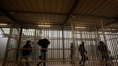  هكذا سيتم تطعيم 110 الاف عامل فلسطيني