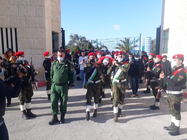 الرئيس يعزي بالشهيد عاطف حنايشة
