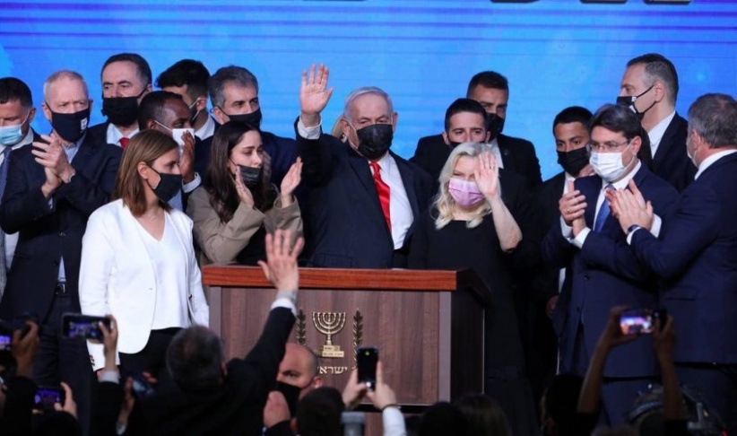 نتنياهو يدعو زملاءه اليمينيين إلى الانضمام لحكومته