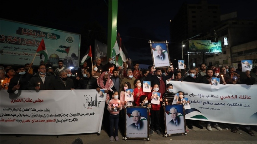 غزة- عائلة الخضري تطالب السعودية بالإفراج عن نجليها
