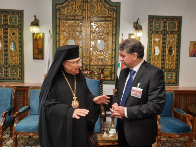 السفير عبد الهادي يقدم التهاني بمناسبة عيد الفصح للبطريرك جوزيف عبسي