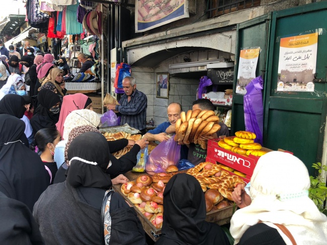 نجاح مميز لليوم الأول لمهرجان القدس للتسوق &quot; يلا على البلد&quot;