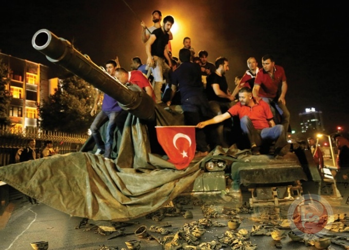 على خلفية الانقلاب الفاشل- تركيا تحكم على 32 شخصًا بالسجن مدى الحياة
