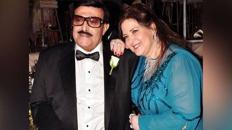 تدهور الحالة الصحية للفنان سمير غانم وزوجته دلال عبد العزيز بعد إصابتهما بكورونا