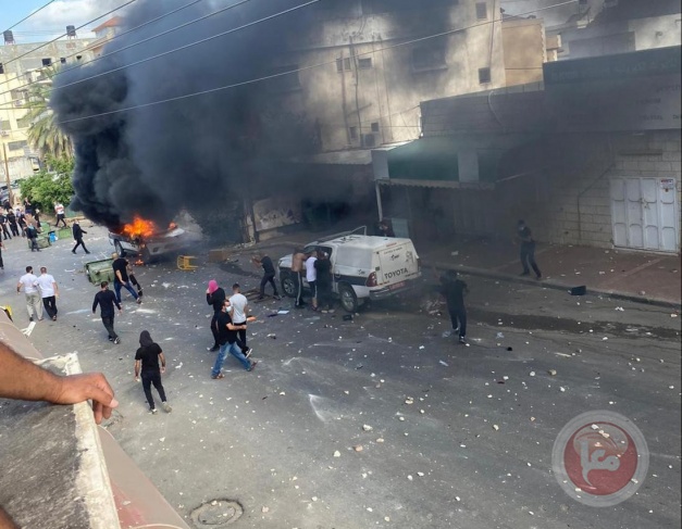 إحراق سيّارات شرطة- مواجهات بين الشبان والشرطة الإسرائيلية في كفر قاسم