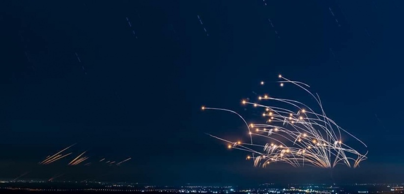المقاومة تطلق رشقة من الصواريخ تجاه المدن الاسرائيلية