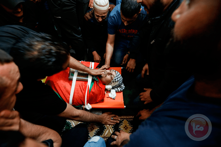 تشييع جثمان الشهيد أحمد عبدو من مخيم الأمعري إلى مثواه الأخير