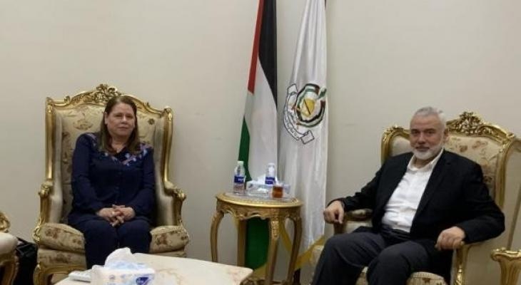 هنية يستقبل في القاهرة زوجة الأسير القائد مروان البرغوثي